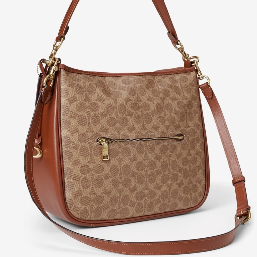 Coach Retail Coated Canvas Signature Cary Shoulder Bag NWT - Picture 2 of 10